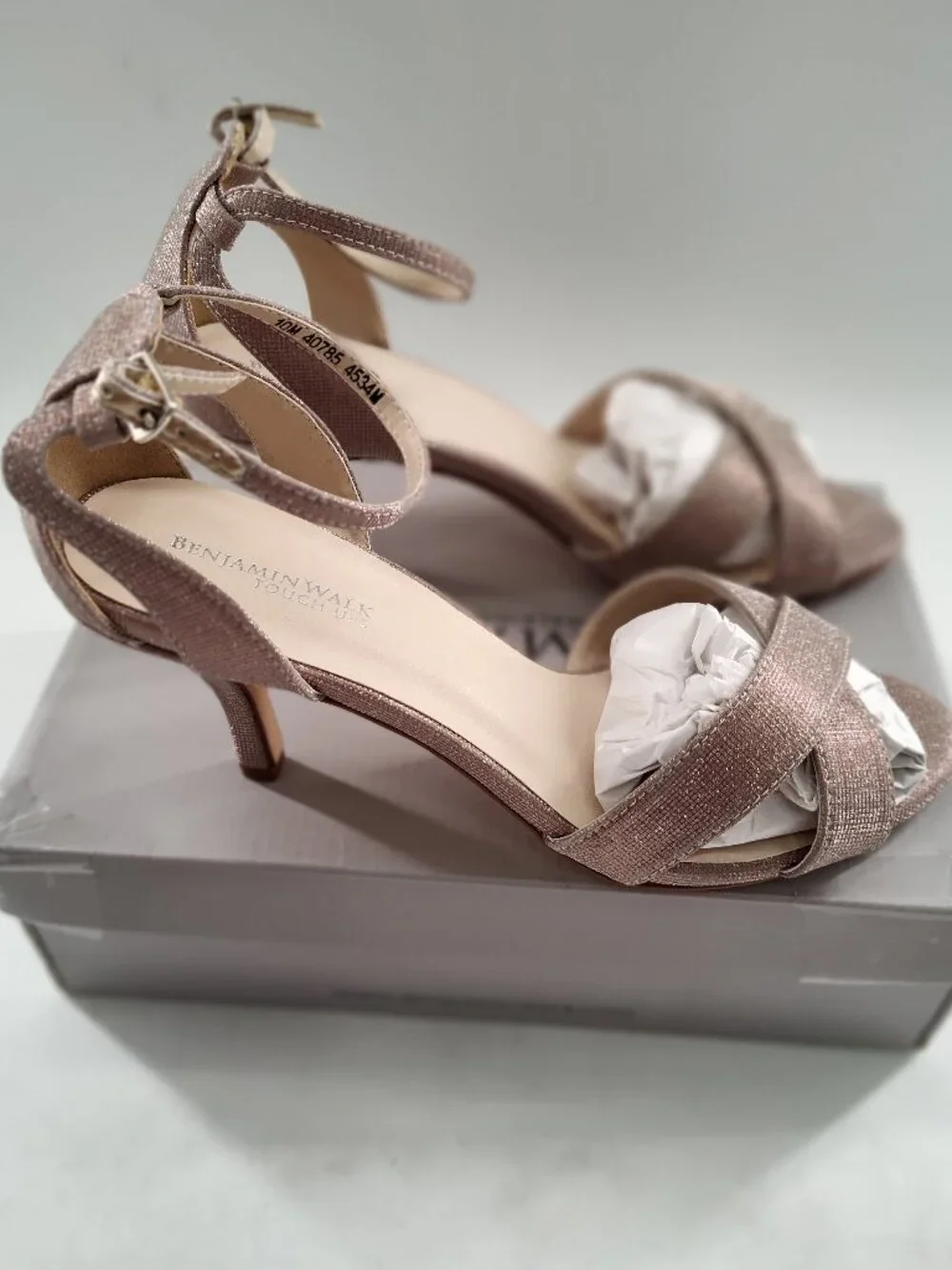 Women's Benjamin Walk Freya Ankle Strap Heeled Open Toe Sandal Size 10M PA#678